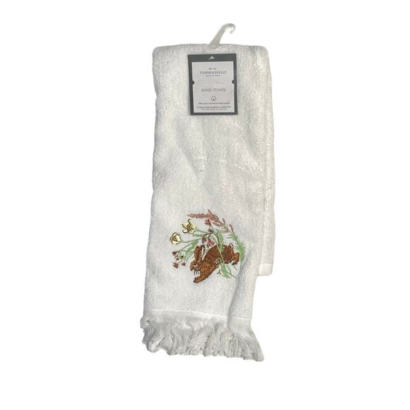 NWT Thresholds Easter Hand Towel - Picture 1 of 4